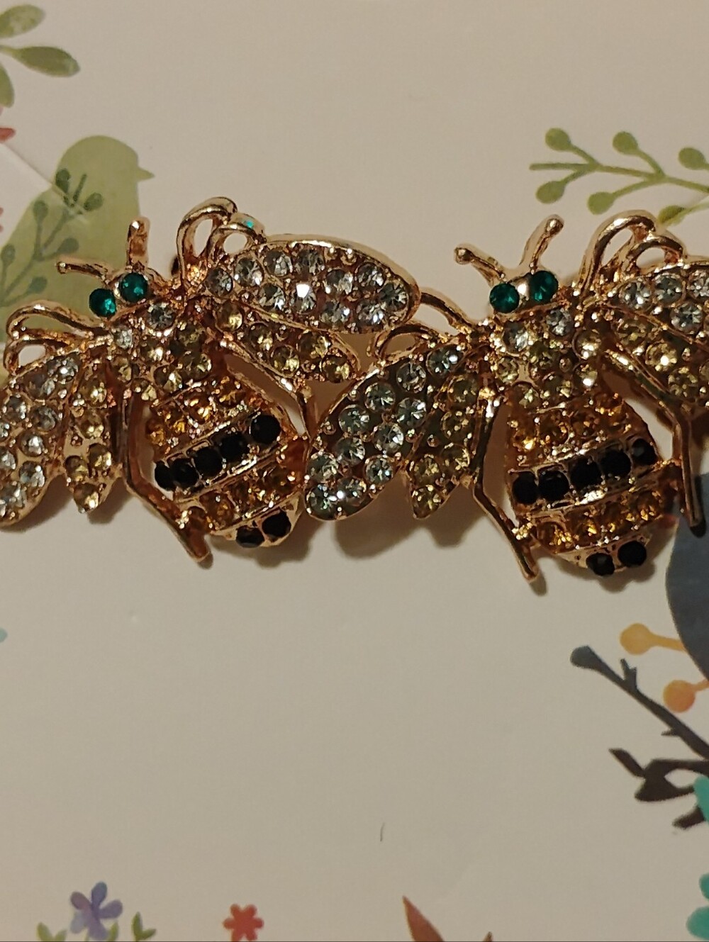 Bee 🐝 Crystal Stud Earrings (Goldtone)